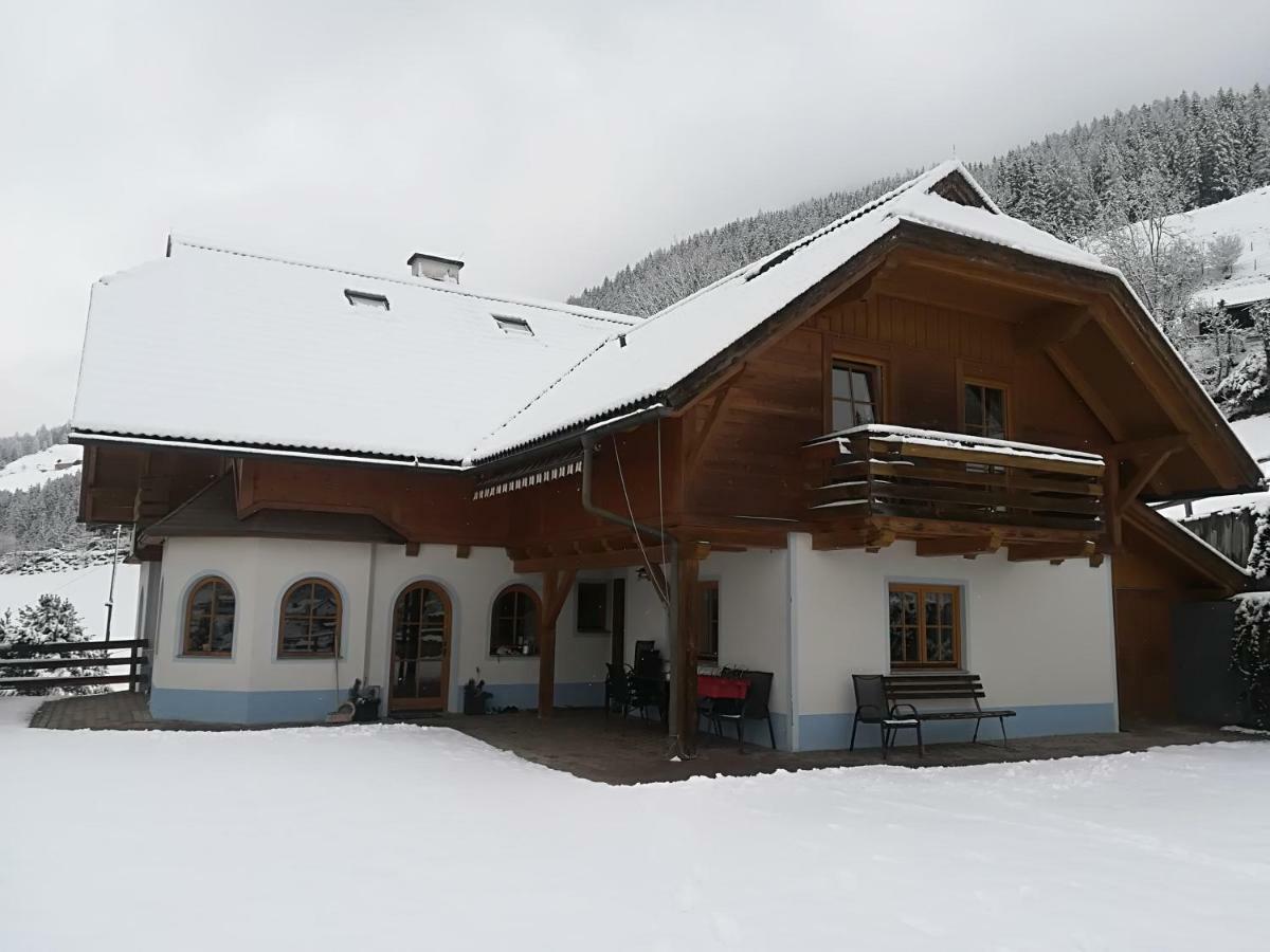 Gaestehaus Lassnig Ebene Reichenau ภายนอก รูปภาพ
